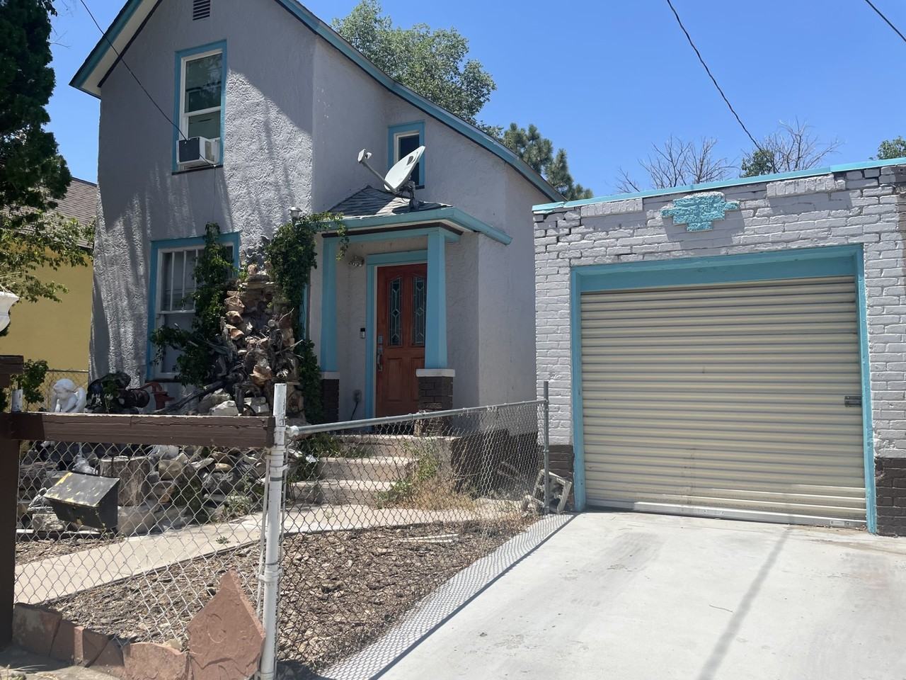 515 Bellevue Pl #NA - Photo 2 of 16