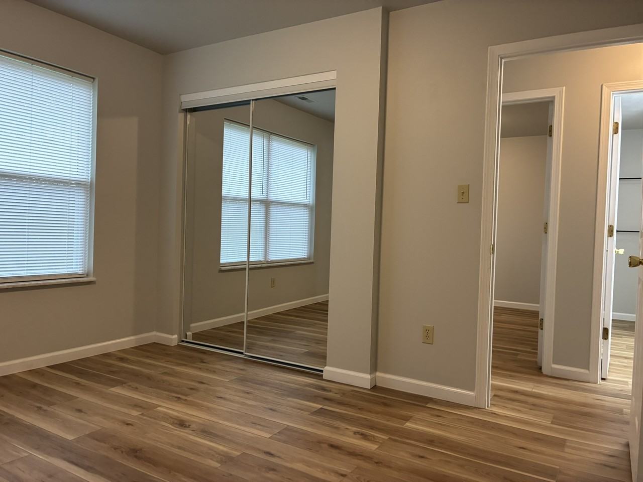 104 Brook Dr #104 - Photo 6 of 8