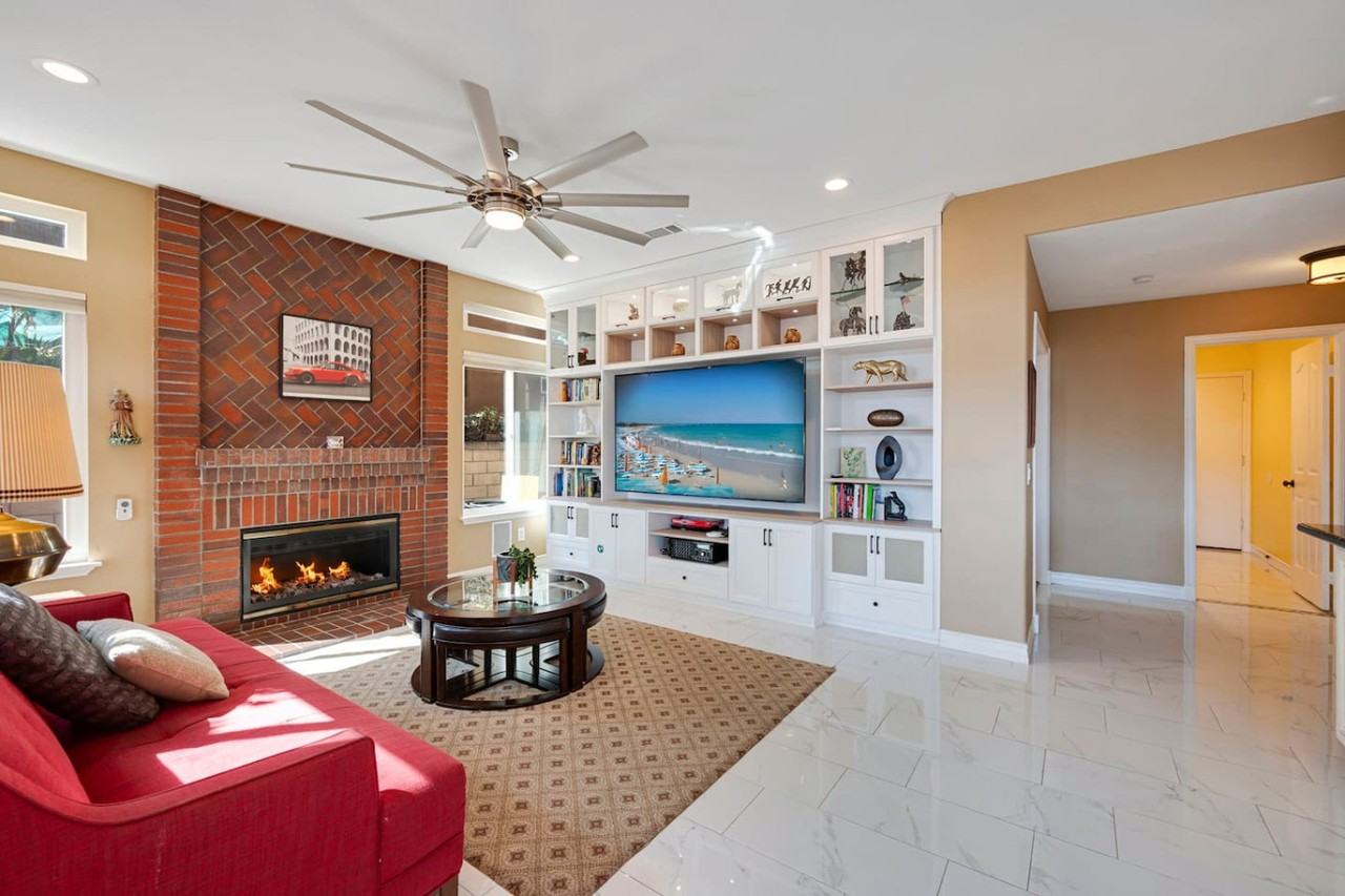 9598 Naples Dr #NA - Photo 3 of 50