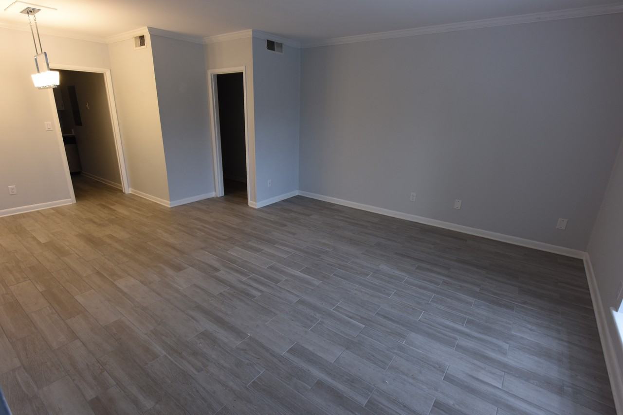57 Hanover Cir S #124 - Photo 3 of 25