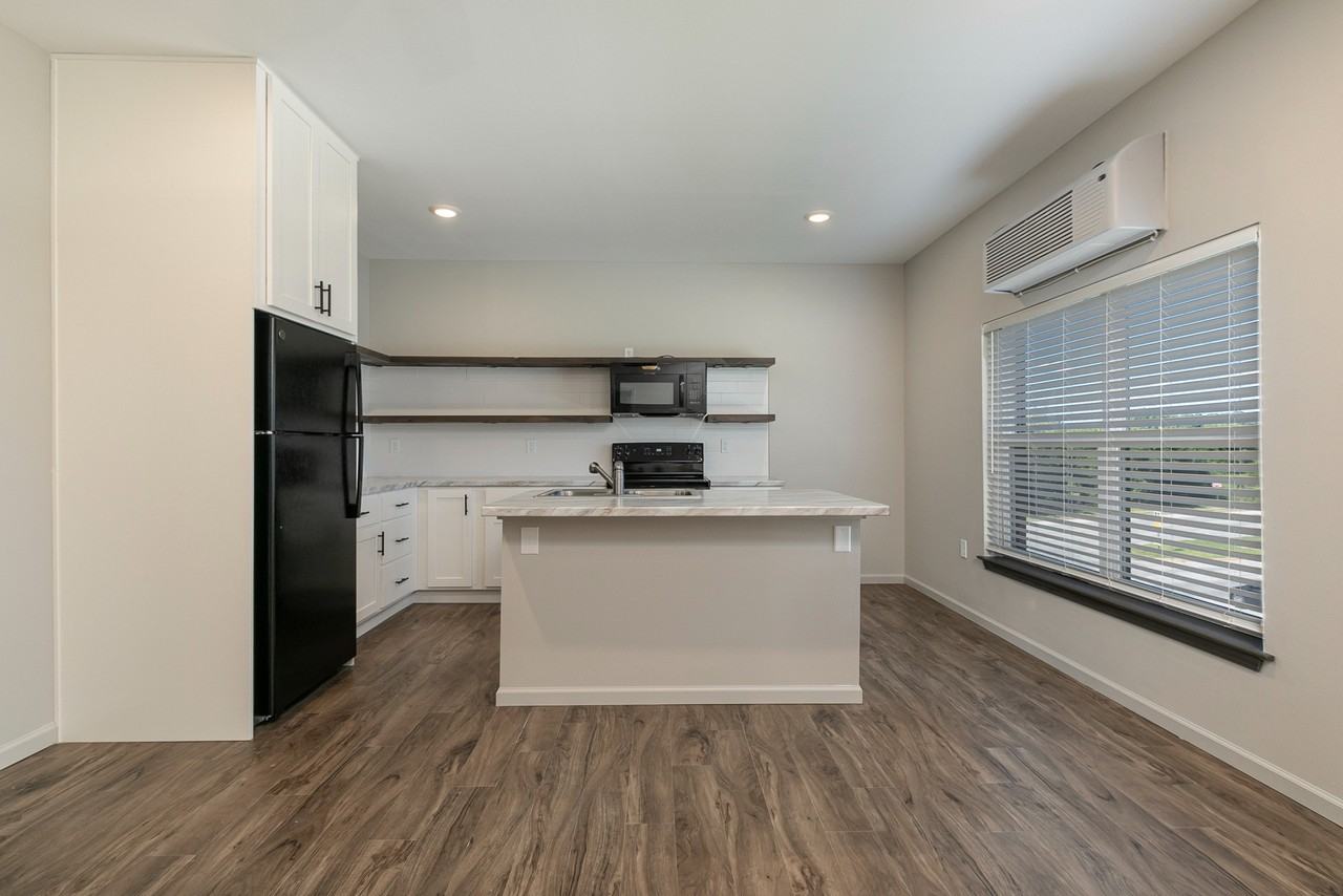 Park57 - Photo 5 of 26