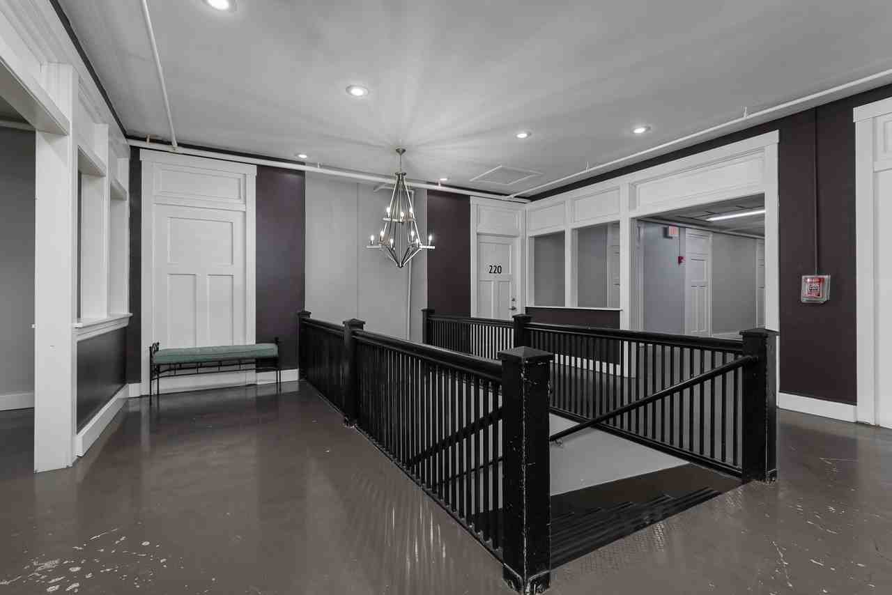 Wilhoit Plaza Lofts - Photo 2 of 41