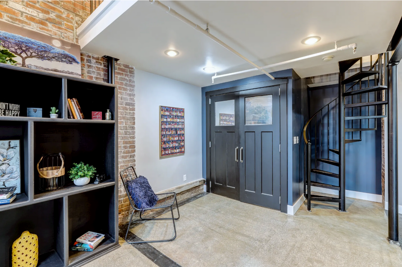 Wilhoit Plaza Lofts - Photo 7 of 41