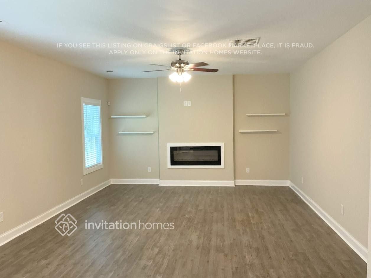 310 Valley View Dr - Photo 3 of 16