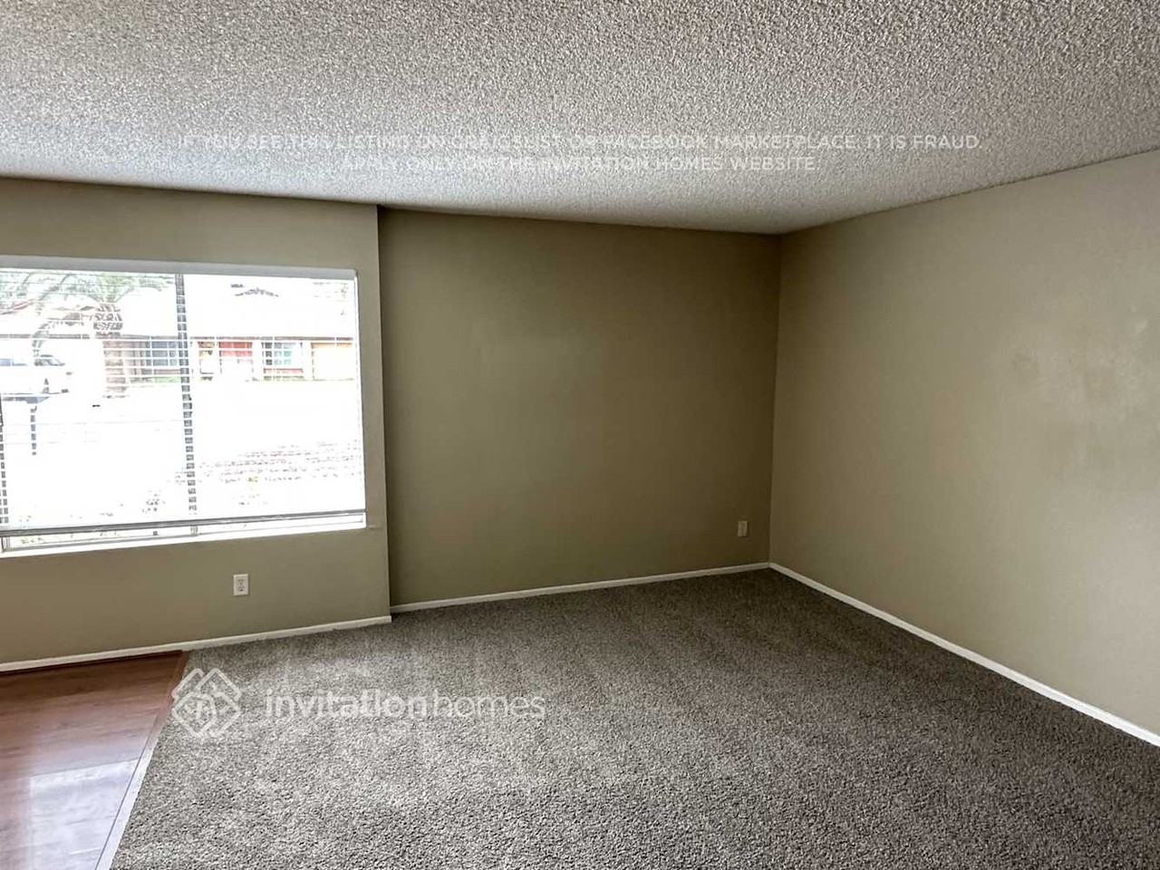 2301 W Waltann Ln - Photo 3 of 13