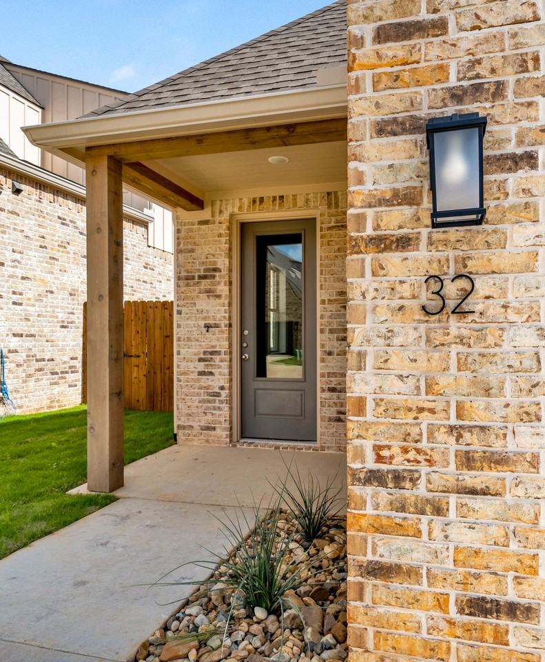 Omen Hill Villas - Photo 3 of 3