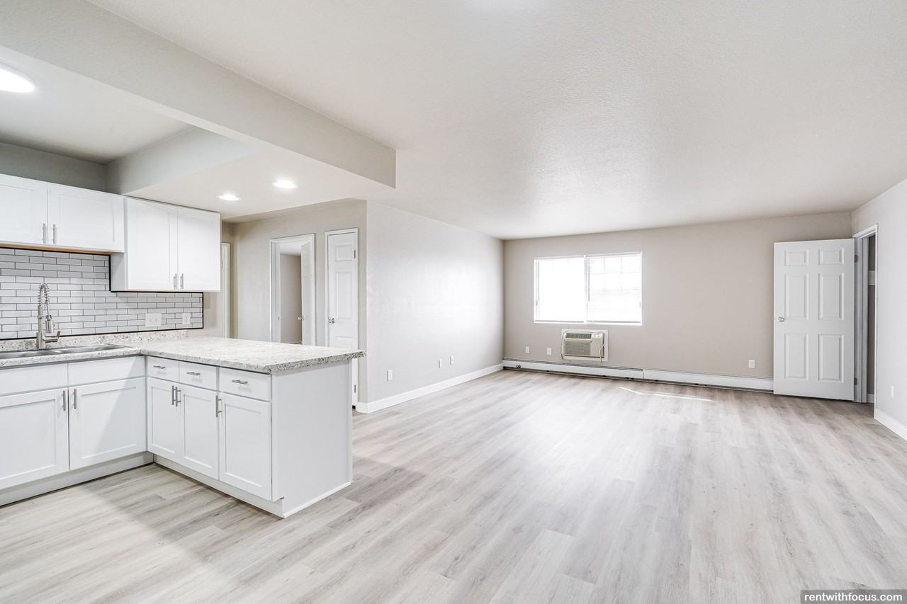 Stonecreek Apartments - Photo 4 of 20