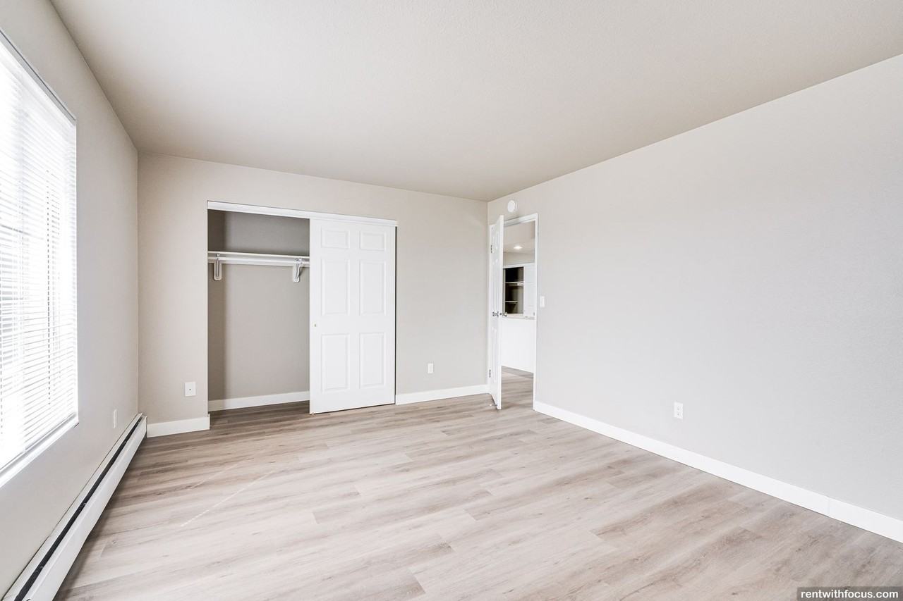 Stonecreek Apartments - Photo 7 of 20