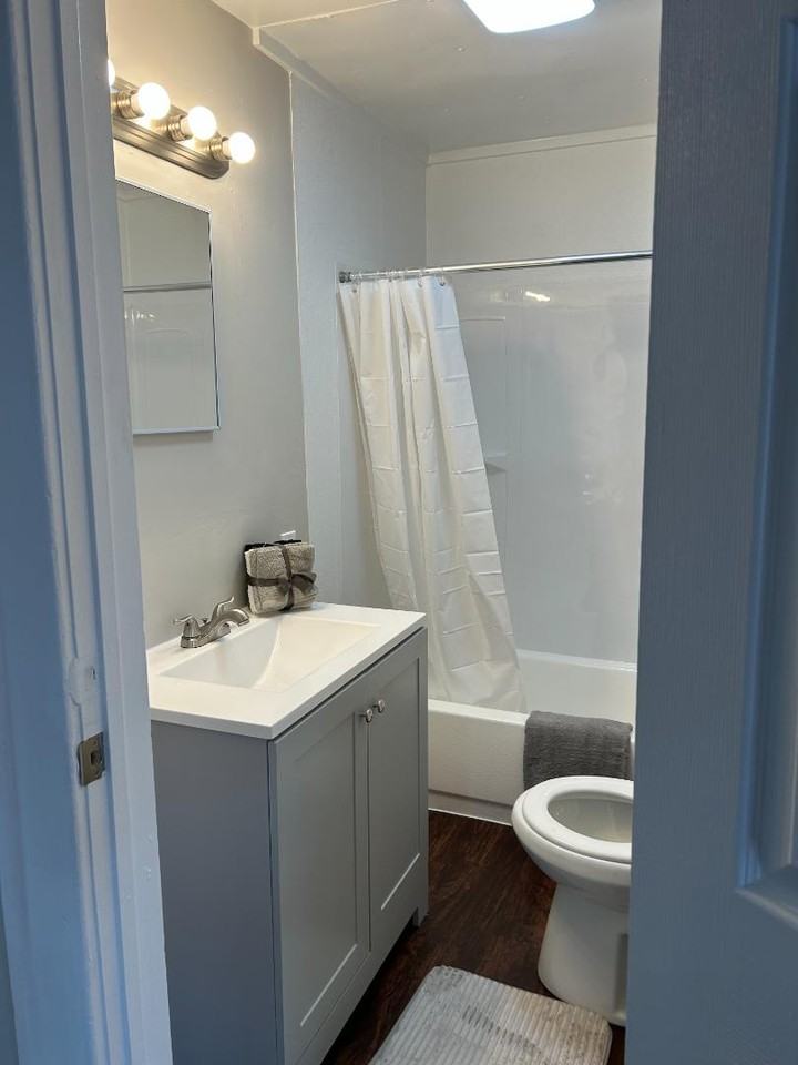 38-40 Thurston Road - Photo 3 of 10