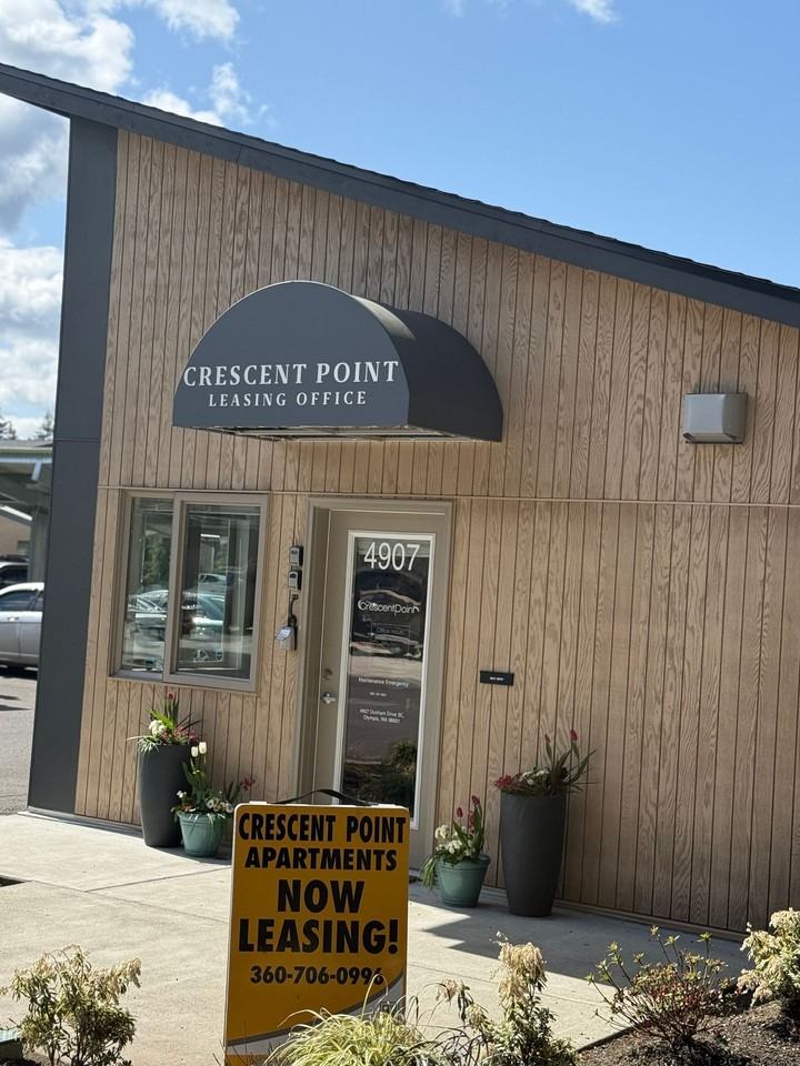 Crescent Point - Photo 5 of 16