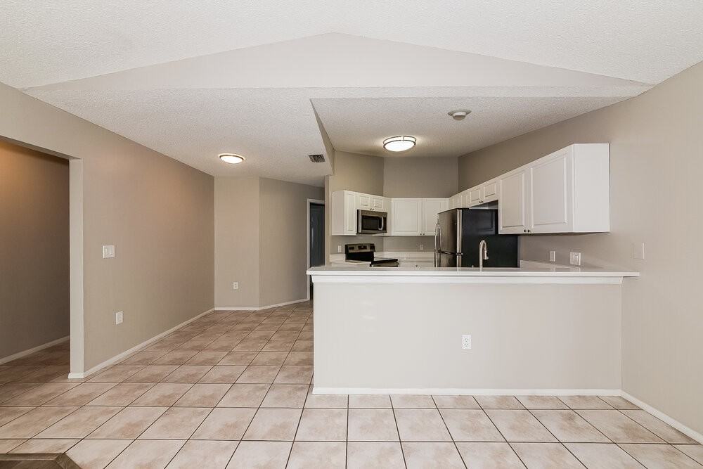 2444 Briar Oak Cir - Photo 7 of 16