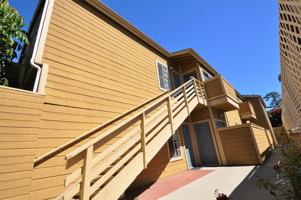 featured image of 12142 Oxnard St