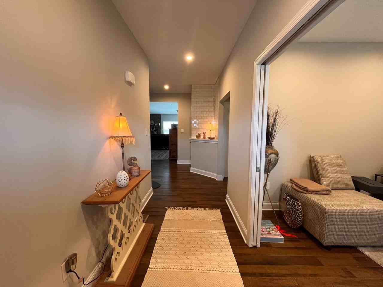 159 Aeropointe Ln - Photo 4 of 28