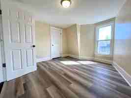 featured image of 86 Hawley St