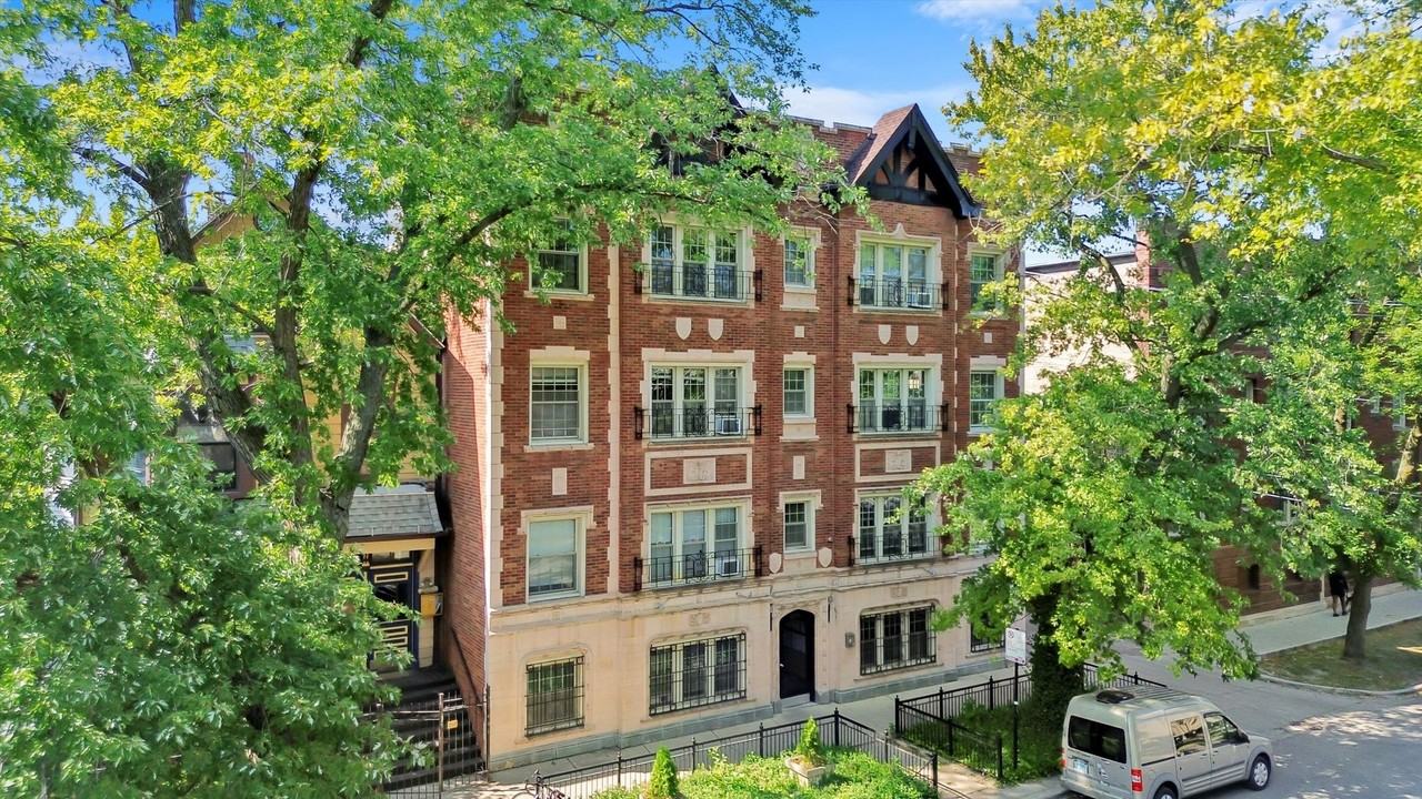 2536 Sawyer LLC - Photo 3 of 26