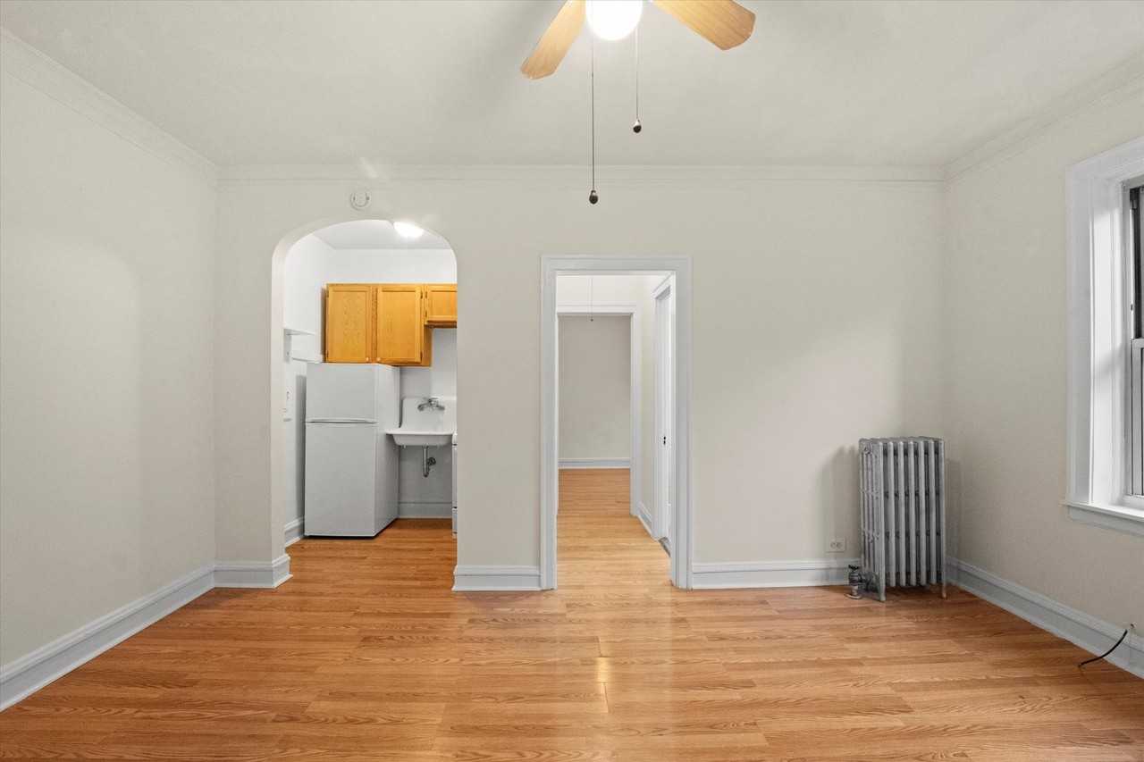 2536 Sawyer LLC - Photo 5 of 26