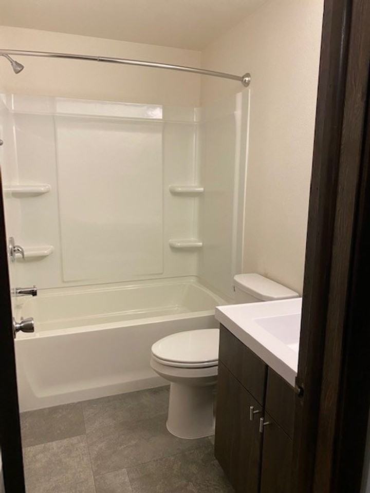 Tower Apartments - Photo 4 of 5