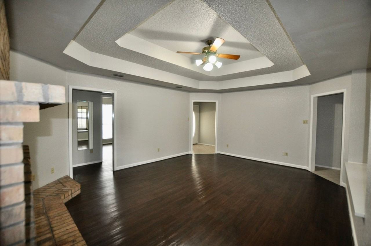 103 Kenshire Ct - Photo 2 of 24