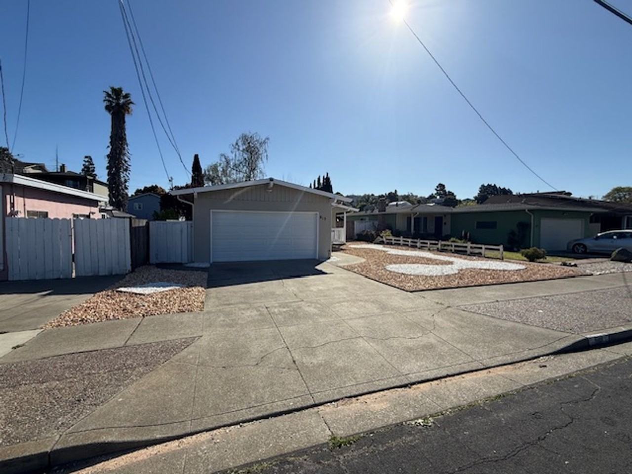 619 Vaqueros Ave - Photo 2 of 32