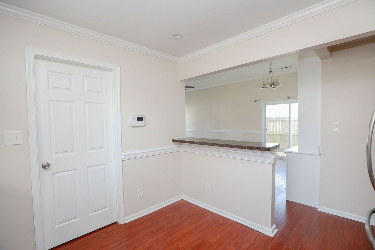 1724 Pope St - Photo 3 of 29