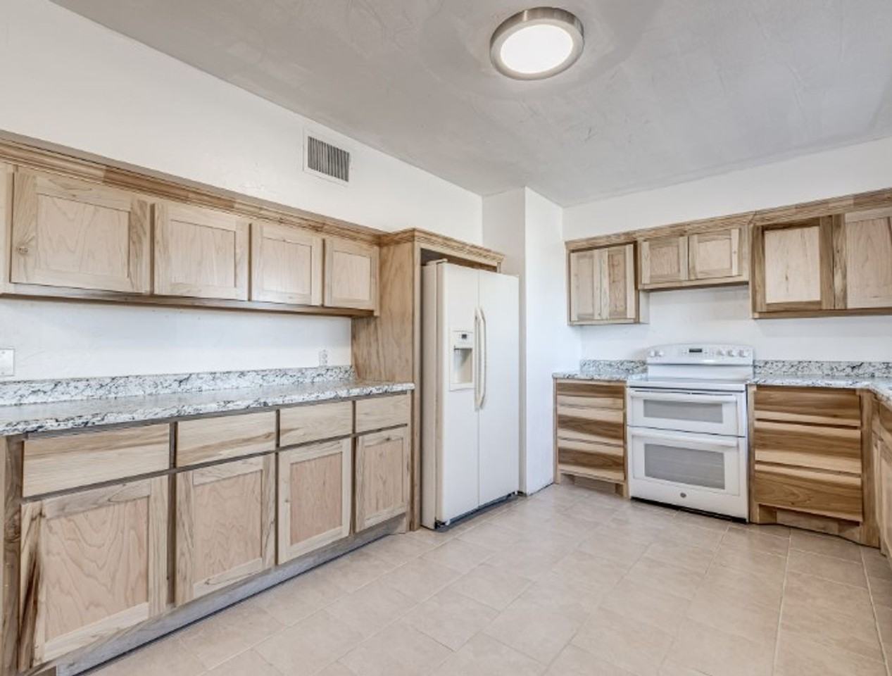 33 Ne 63rd St - Photo 6 of 17