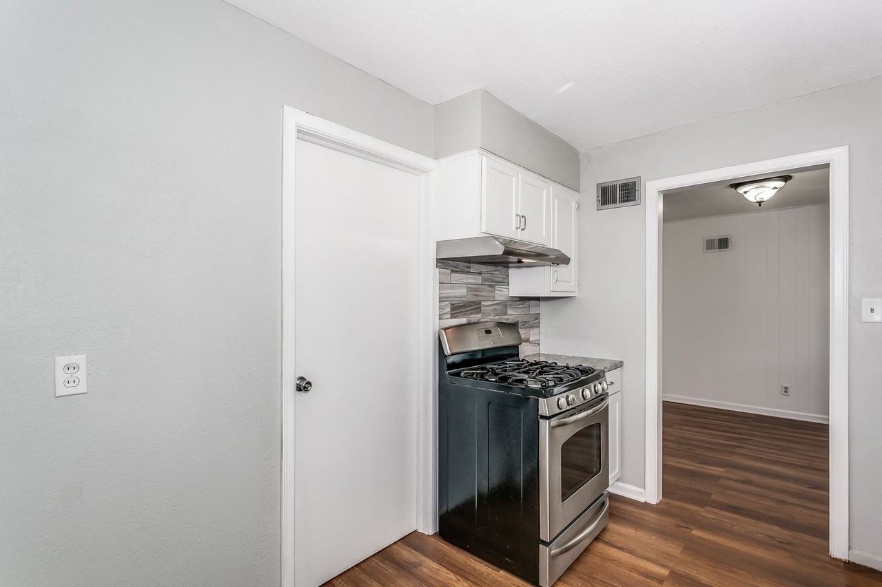 6009 E Gilbert St - Photo 2 of 13