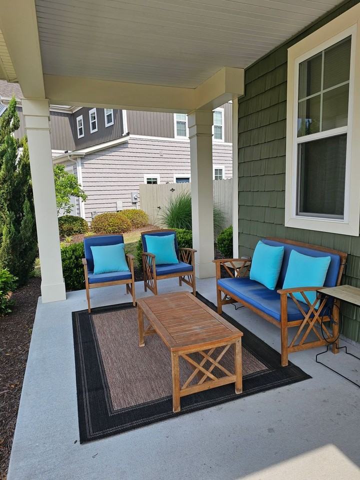 1949 Bexley Ln - Photo 2 of 38