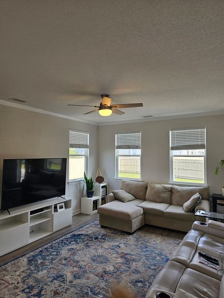 1949 Bexley Ln - Photo 6 of 38