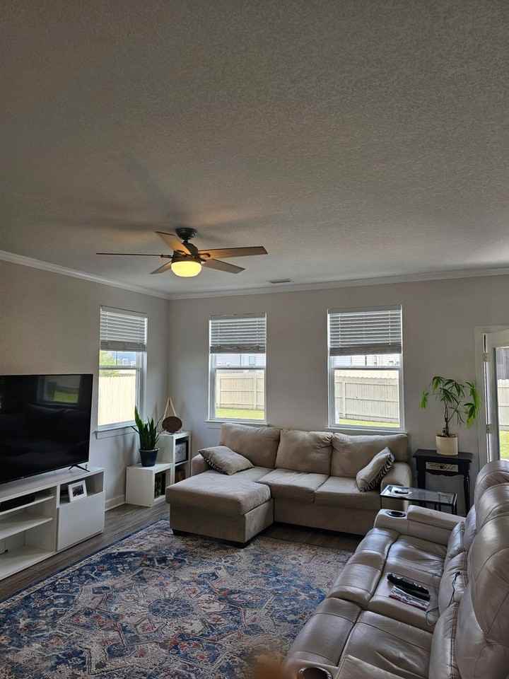 1949 Bexley Ln - Photo 7 of 38