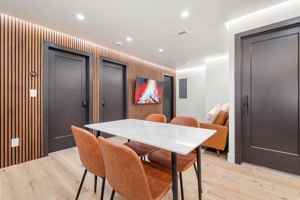 featured image of 2520 Regent St