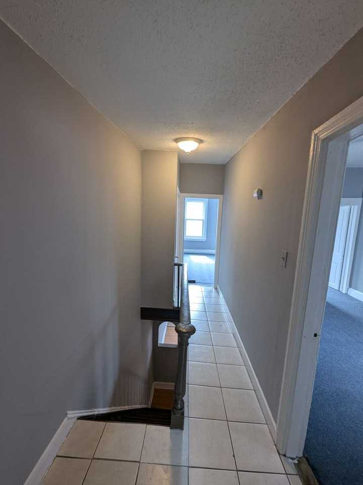 1629 W Juniata St - Photo 2 of 16