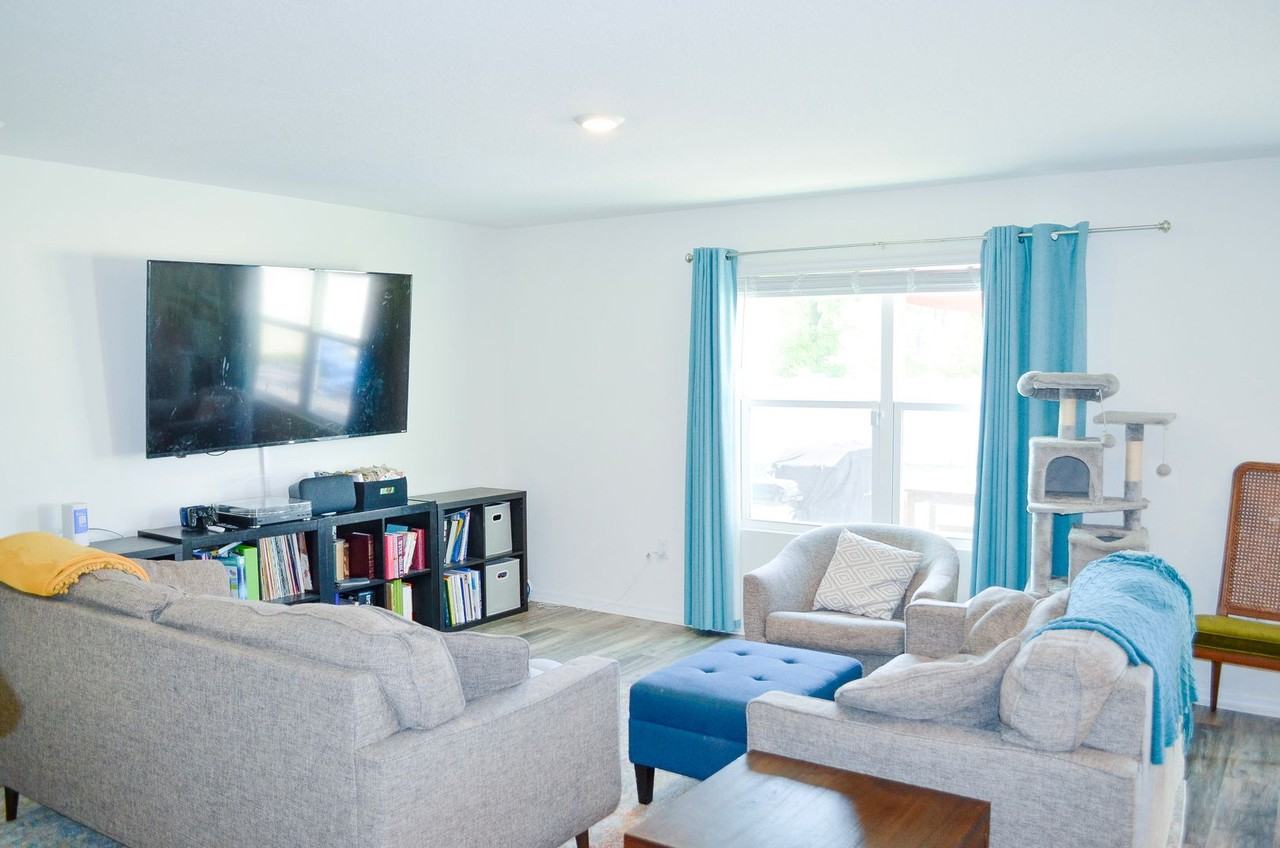 24597 Nw 23rd Ln - Photo 7 of 20