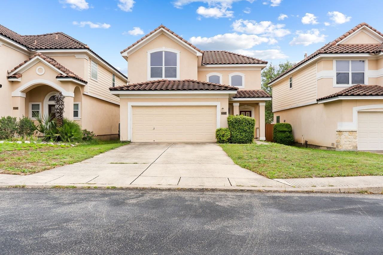 25715 Tranquil Rim - Photo 2 of 19