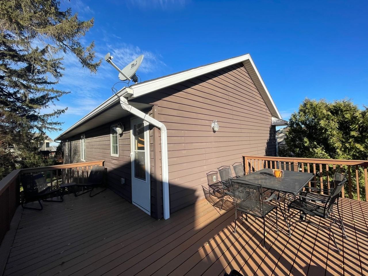 1175 Winchester Ln - Photo 2 of 14