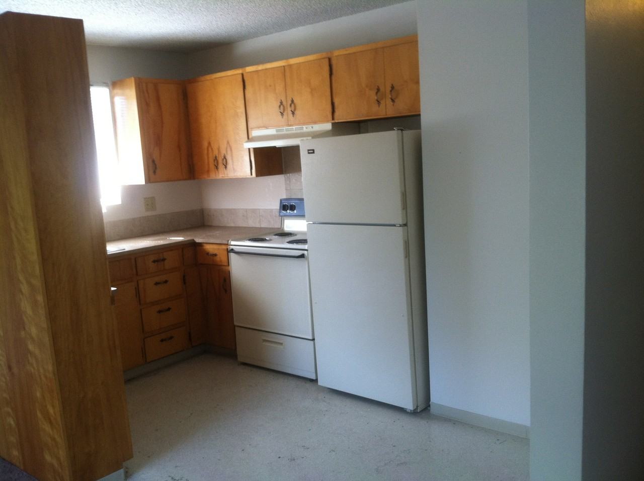 201 - Photo 2 of 6