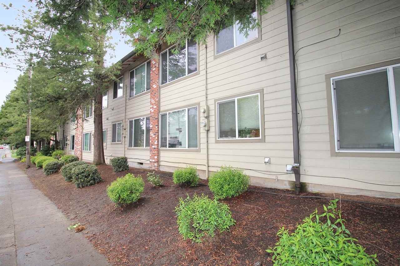 4204 - 4232 SE Cesar E Chavez Blvd - Photo 3 of 4