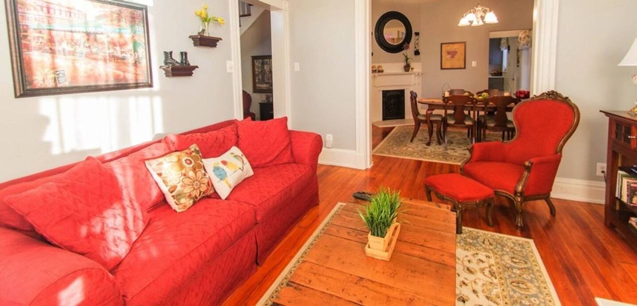 1911 3rd Ave - Photo 3 of 10