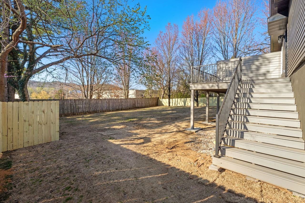 2763 W Rutledge Ln #2 - Photo 6 of 50