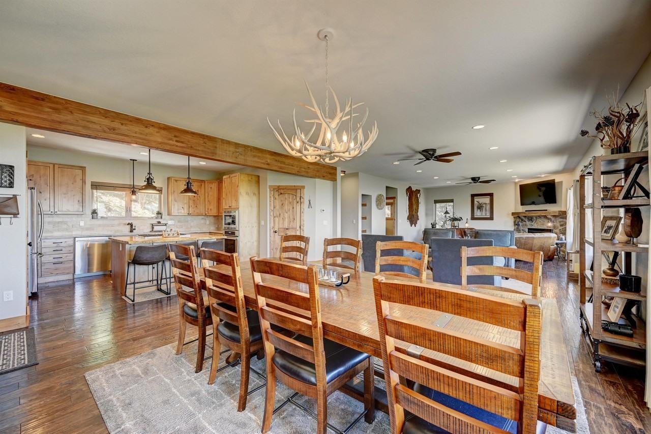 1224 Lodgepole Dr - Photo 2 of 25