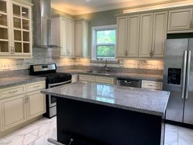 63 Oxford Ave - Photo 1 of 1