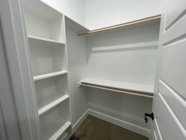 1213 Oak Dr #105 - Photo 6 of 11
