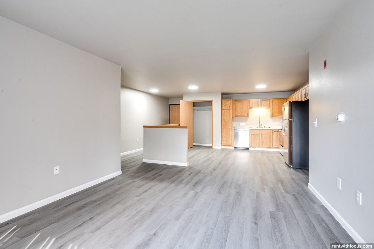 The District - Photo 6 of 36