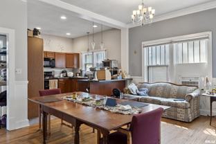 1214 W Monroe St #LOWER - Photo 1 of 1