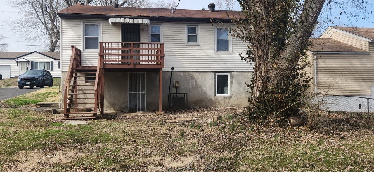 6122 Jackson Ave - Photo 3 of 20