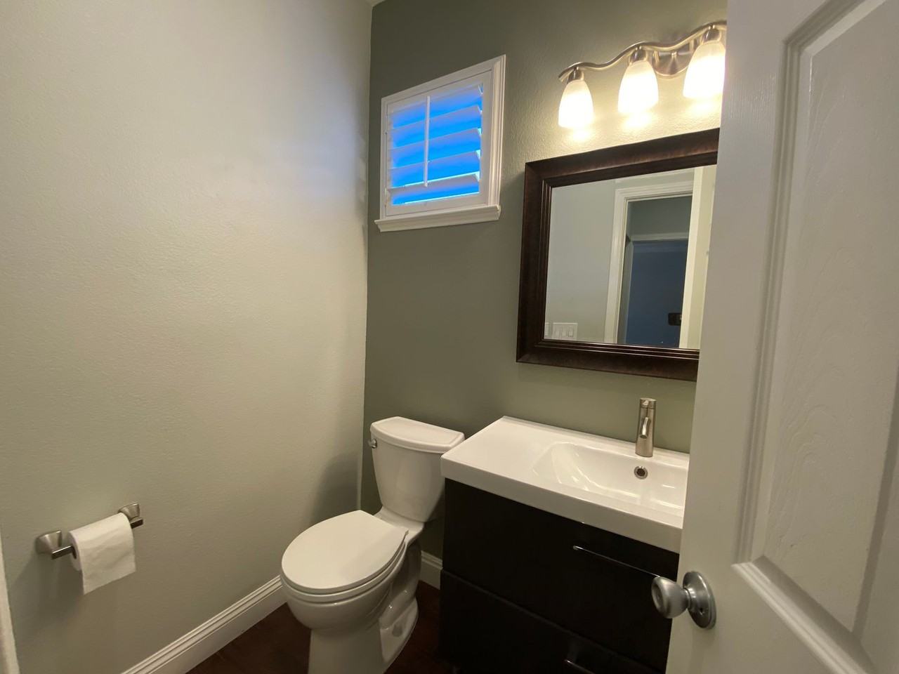 8940 Cypress View Way - Photo 7 of 25