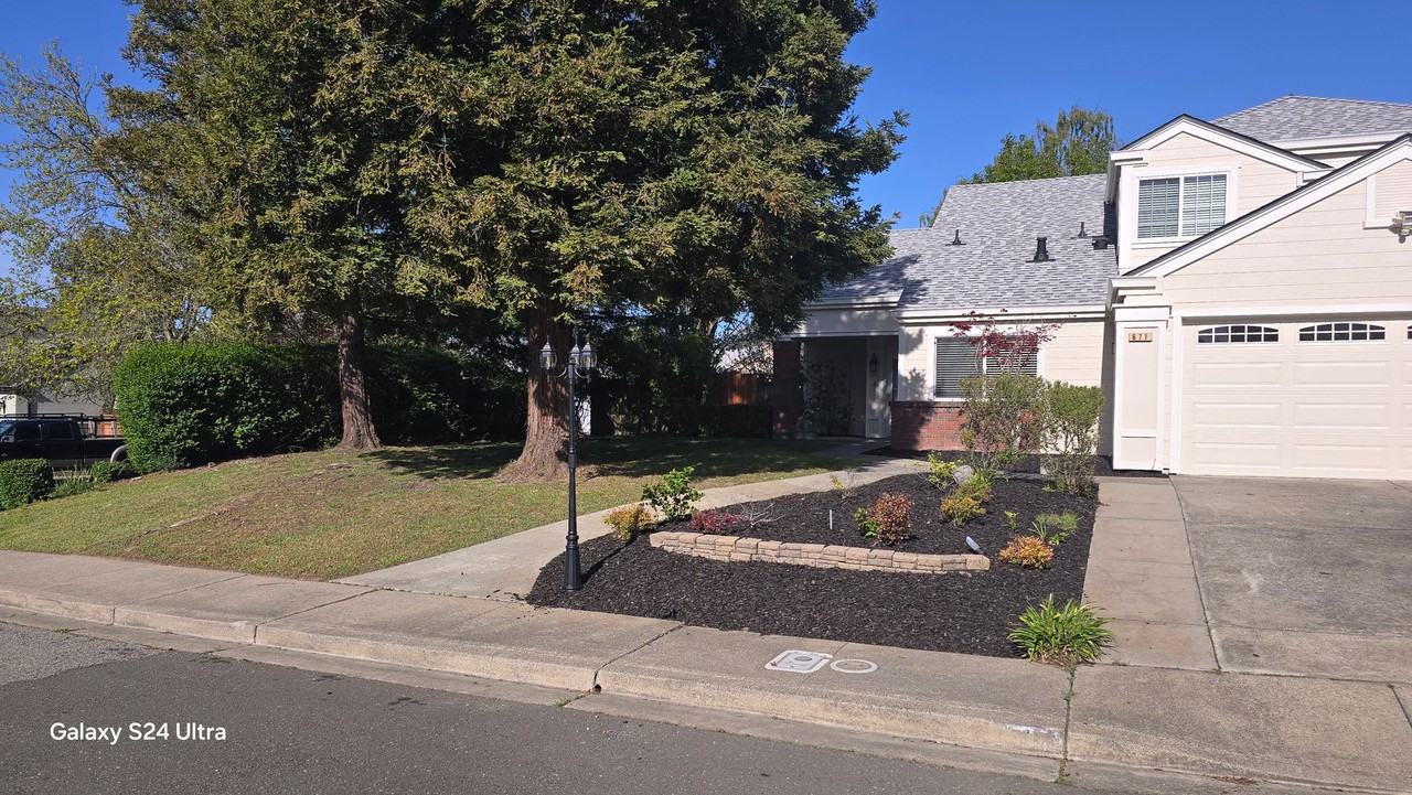 671 Snapdragon Pl - Photo 2 of 50