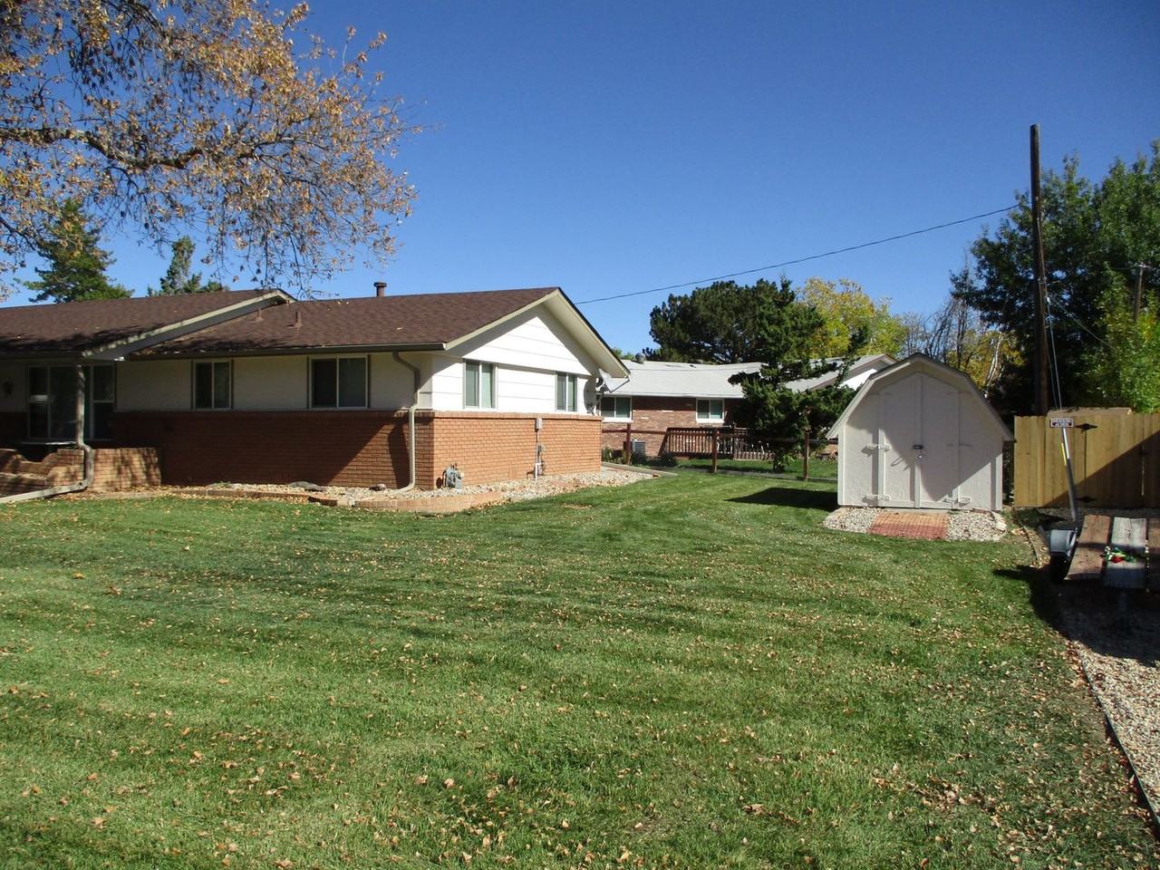 3422 Sheridan Ave - Photo 3 of 16