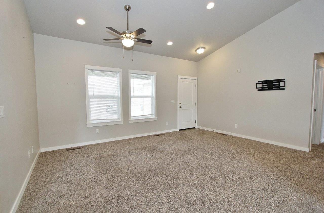 302 Rio Grande Ct - Photo 5 of 24