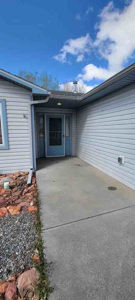 235 Drumlin Cir - Photo 2 of 21