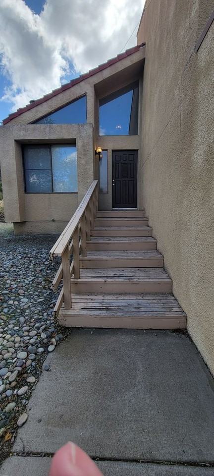 376 1/2 Ridge View Dr - Photo 2 of 23